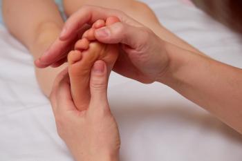 Beitragsbild 1 für den Beitrag: Fußmassage Kinder